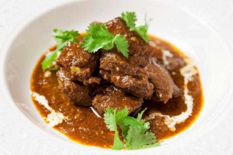 Пряная акурма — томленая баранина по-абхазски