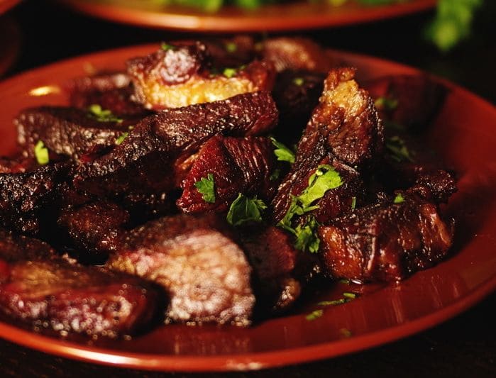 Древний ажьцаа – копченое мясо по-абхазски