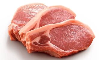 Как правильно выбрать мясо для стейка