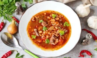 Харчо с огурцами