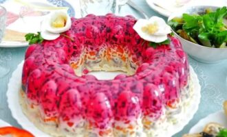 Заливная селедка под шубой