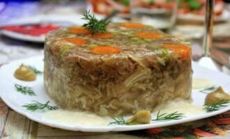 Холодец из говядины и курицы