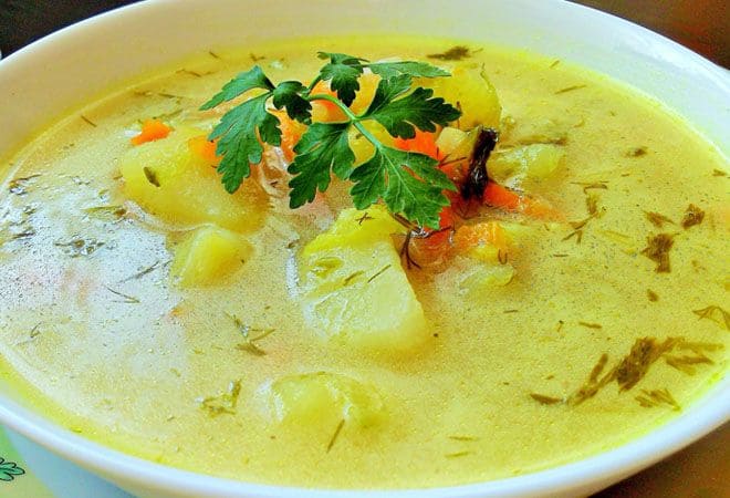 Томленый рассольник по-польски с тремя видами мяса
