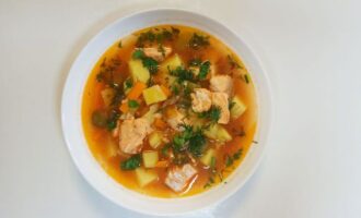 Рассольник с форелью