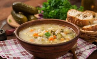 Рассольник с куриной грудкой