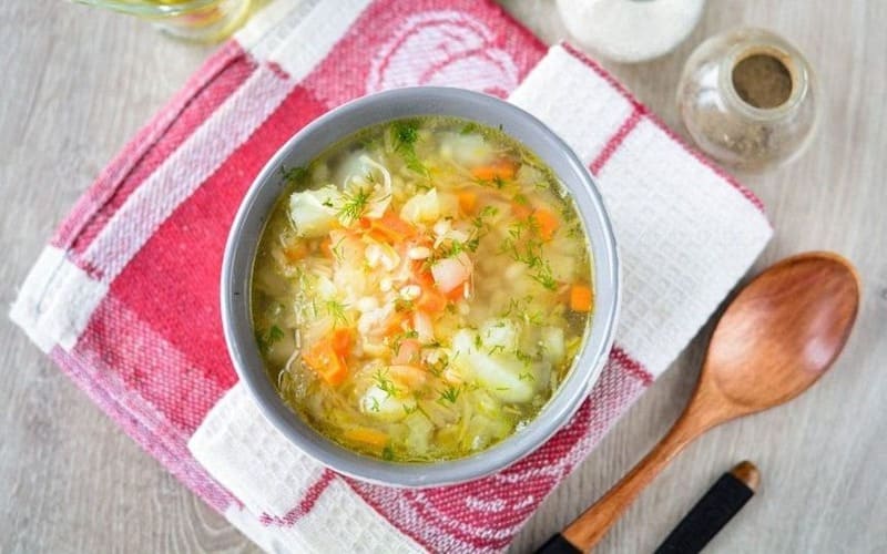 Сибирский рассольник с квашеной капустой и говядиной